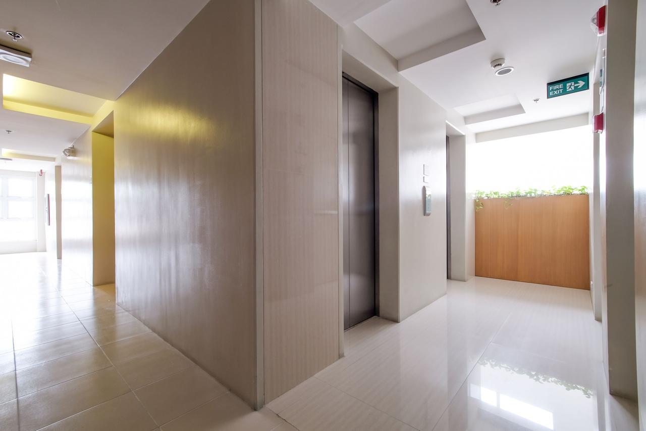 Zen Rooms Bangkal Makati Makati City Esterno foto